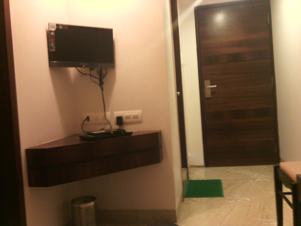 Hotel Better Home International Мумбаї Номер фото